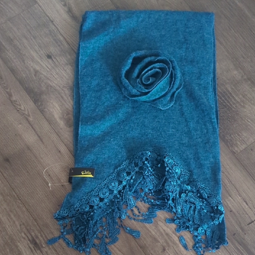 Rikka Elegant Blue Scarf with Lace Trim Floral Design
